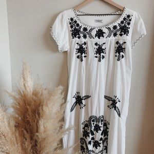Sensi Studio White Maxi Dress w/ Black Embroidery